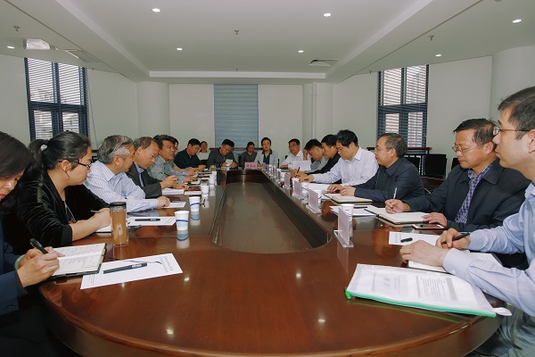 �齫������