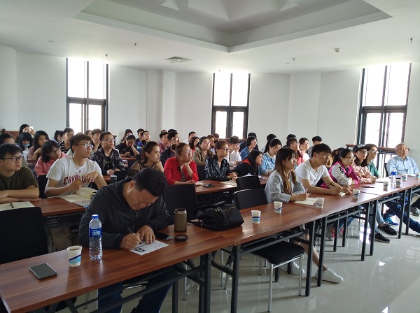 �齫������