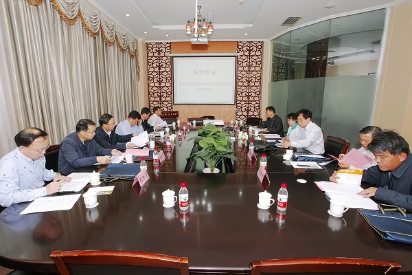 �齫������