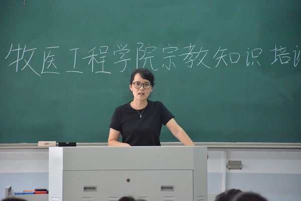 �齫������