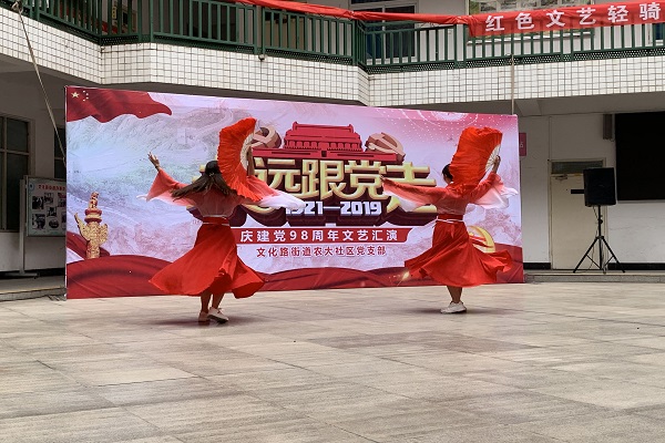 �齫������