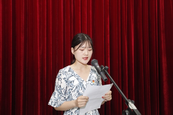 �齫������