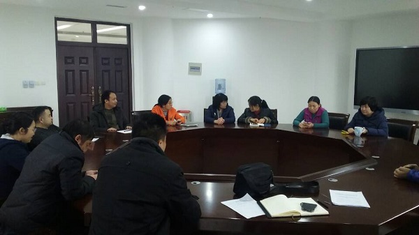 �齫������