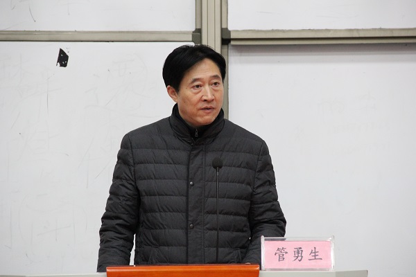 �齫������