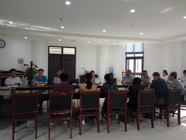 �齫������