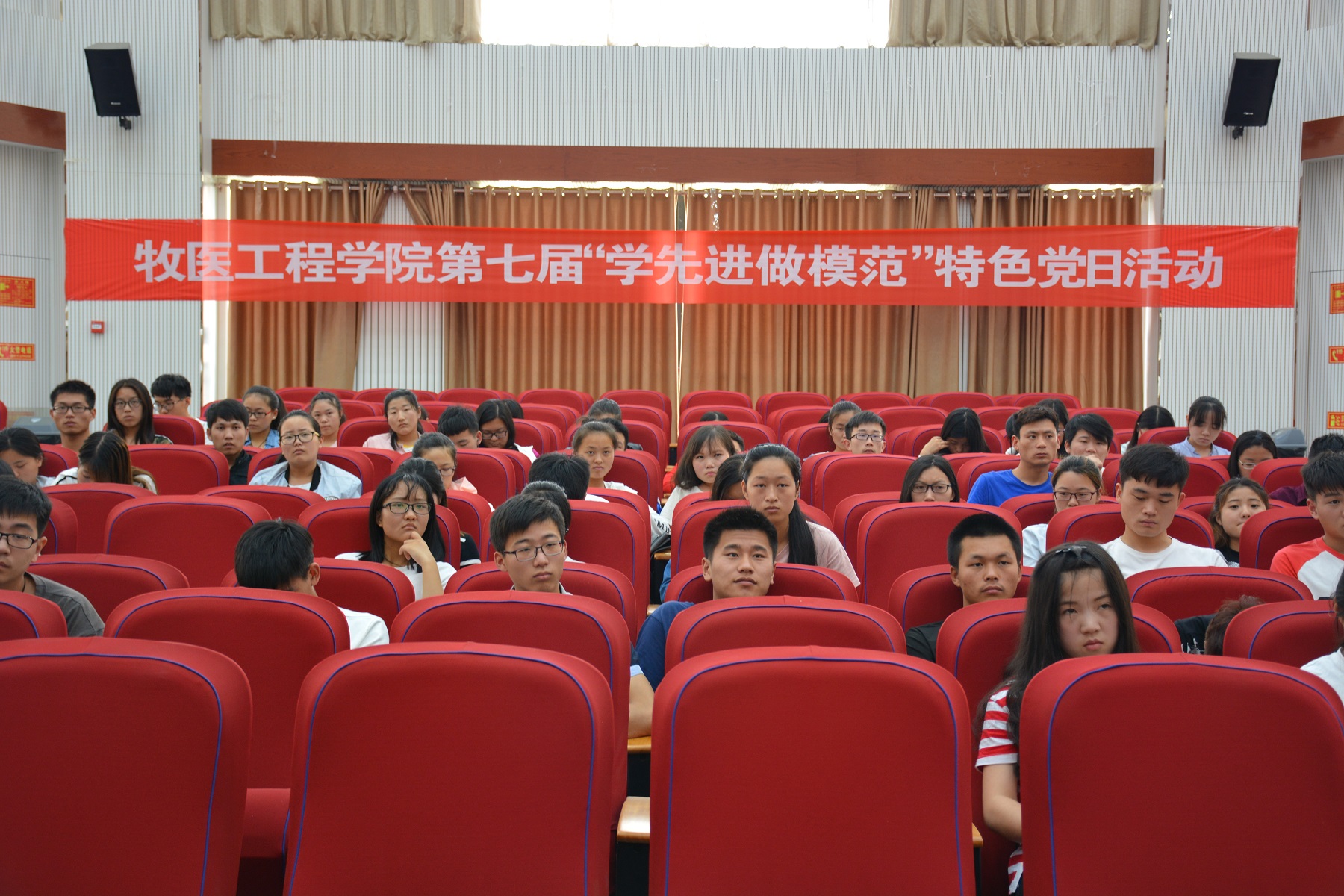 �齫������