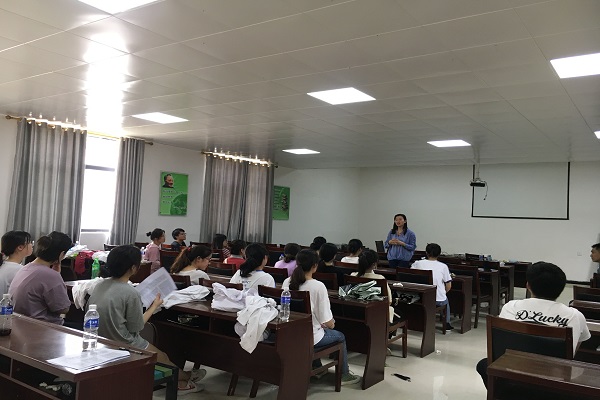 �齫������