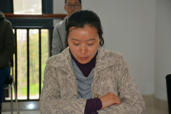 �齫������