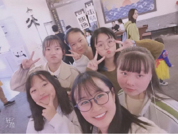 �齫������